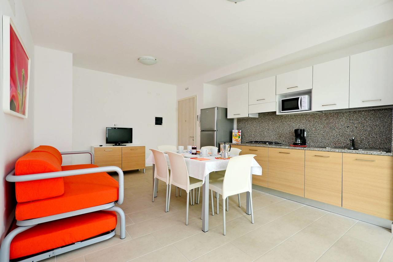 Apartment Fiore-1 By Interhome Ліньяно-Сабб'ядоро Екстер'єр фото